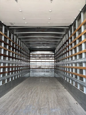 Used 2022 ISUZU "FTR" VAN BODY TRUCK - DIESEL (2022) Box trucks Texas US | MachineryMax #1488284