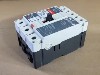 USED CUTLER-HAMMER HMCP003A0C