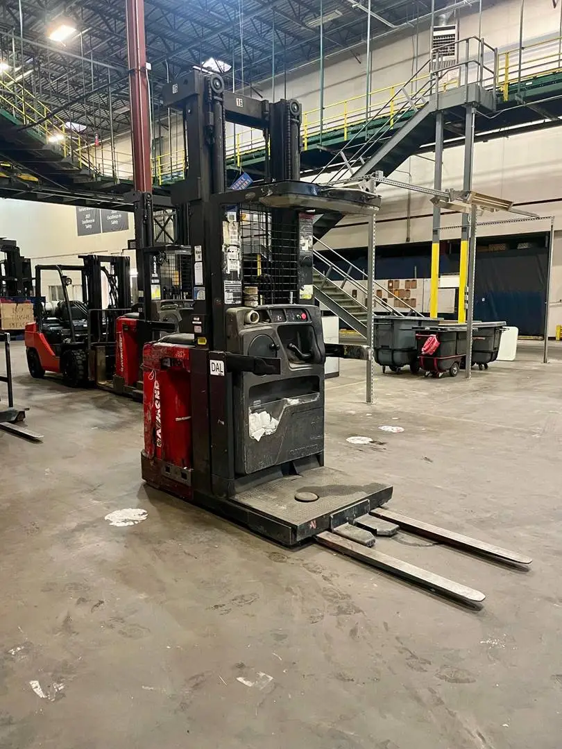 Used 2006 RAYMOND 550-OPC30TT Order Pickers Texas US | TB Forklifts #1274911