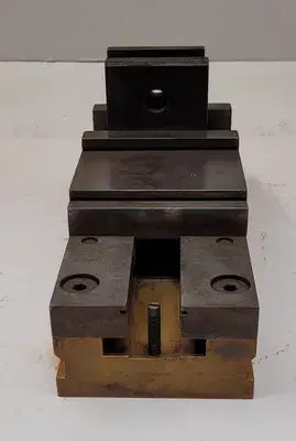 MACHINIST VISE, 4 INCH, 13 INCH LONG, 5-3/8 INCH HEIGHT