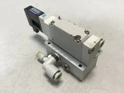 USED KOGANEI F15T0G-PL3