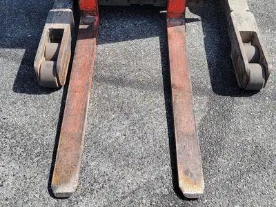 USED 2003 RAYMOND EASI R30TT