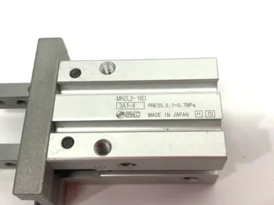 Used SMC Pneumatic Parallel Gripper, Long Stroke, 2-Finger, Double-Acting Pneumatic Cylinders Michigan US | Maverick Industrial Sales #1390662