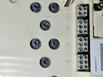 NEW ABB ACS800-04-0011-7