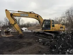 Used 2003 JOHN DEERE 270C LC Crawler Excavators Pennsylvania US | Iron Exchange Equipment Solutions #1353933