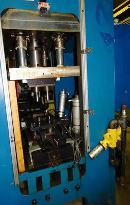 120 Ton FARGER & JOOSTEN MULTIPOWER Air/Oil Press