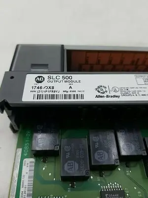 USED ALLEN BRADLEY 1746-OX8