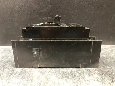 USED SQUARE D Q2L2225