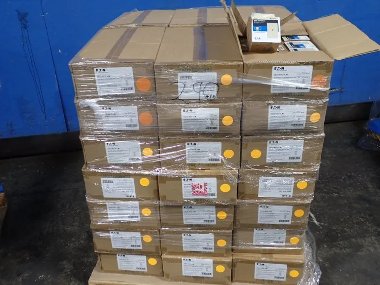 Used EATON 35334VFLW Electrical Fittings Ohio US | HGR 24 #755154