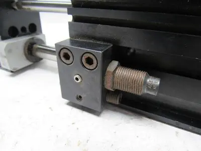 Robohand DLT-12BB2 Internally Powered Block Linear Thruster Slide 1-3/4" Stroke