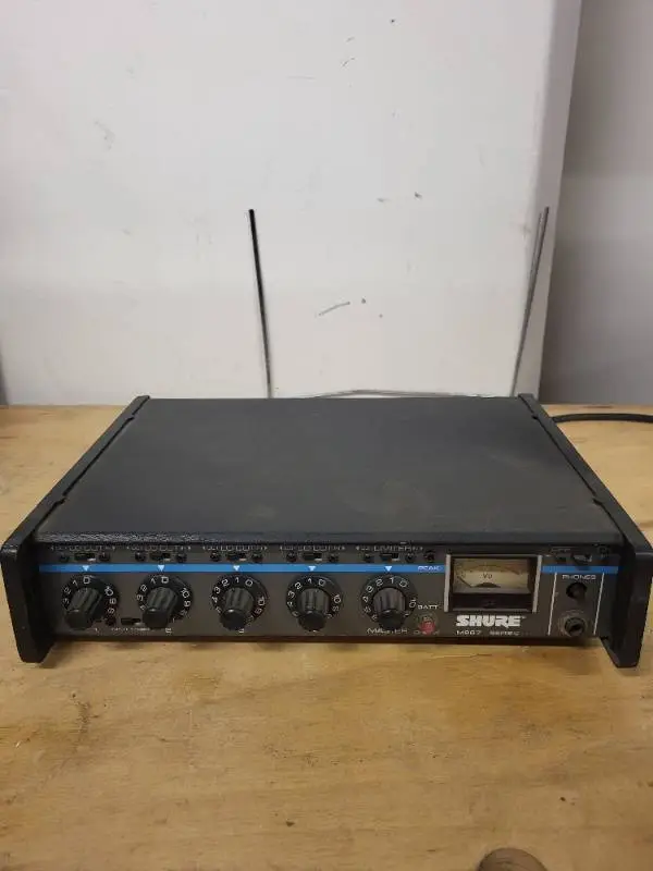 Shure M267 Series Microphone Mixer with VU Meter