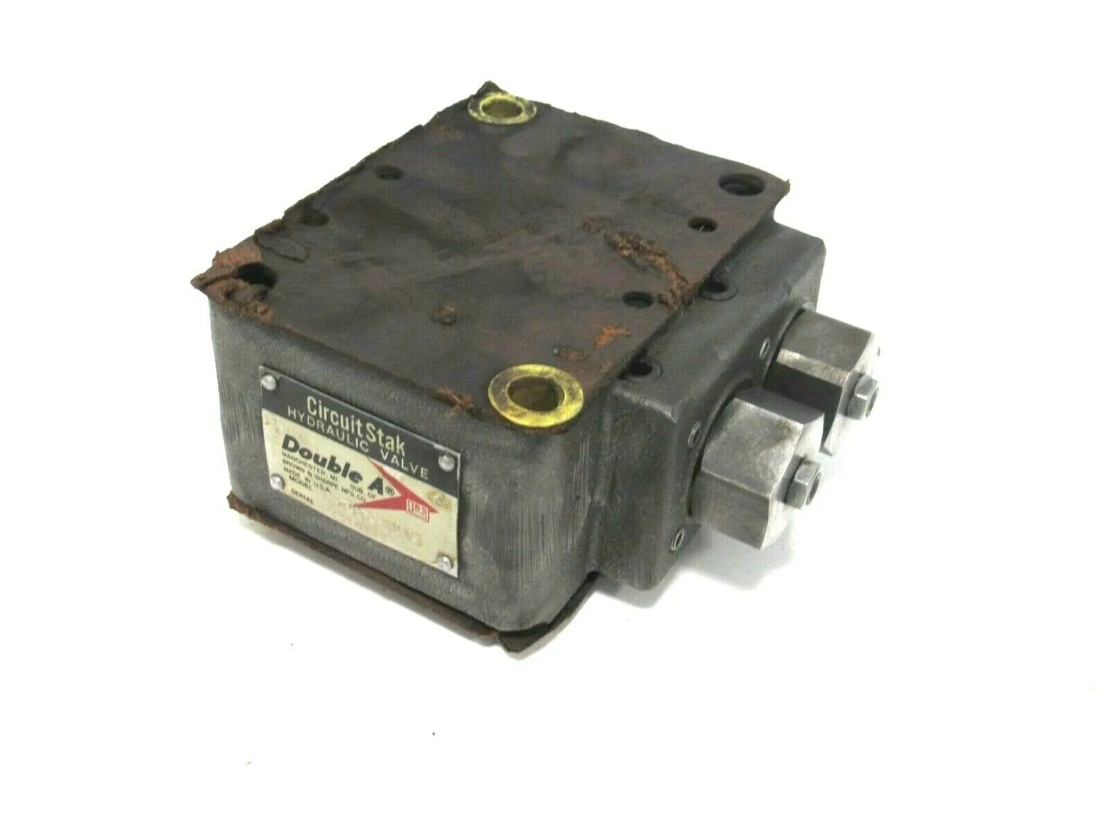 NEW DOUBLE A YP-06-L-10B2 HYDRAULIC VALVE YP06L10B2