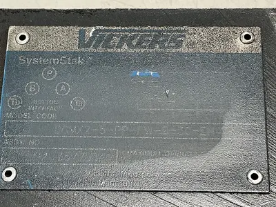 USED VICKERS DGMX2-5-PP-FW-S-30-EN417