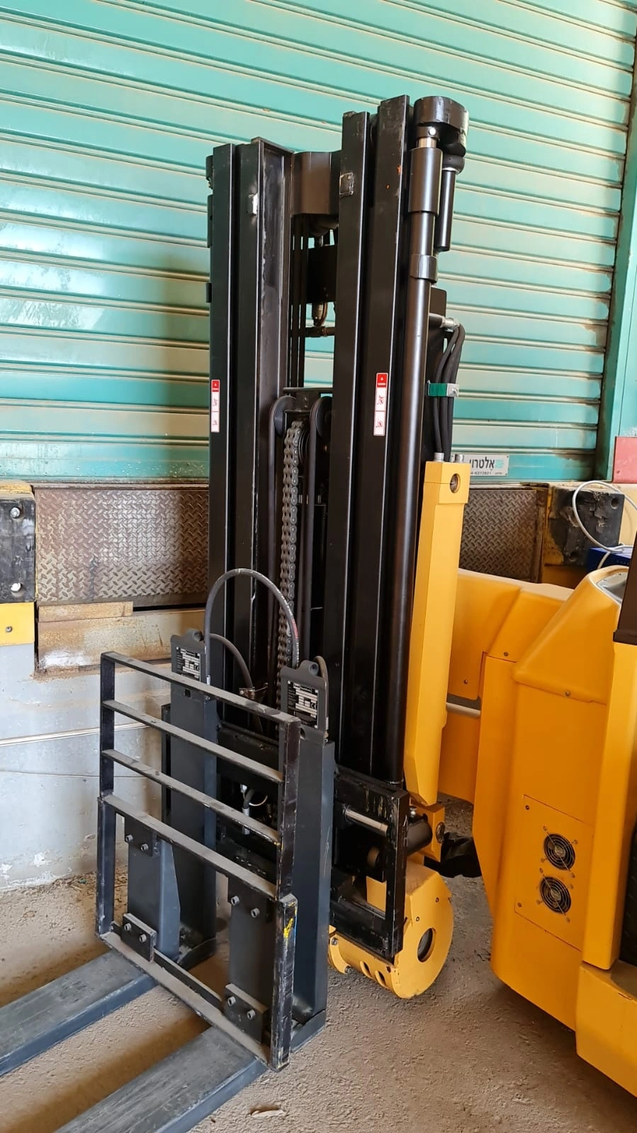 LANDOLL Rear Wheel Drive Narrow Aisle Articulating Multipurpose Electric Forklift, VIDEO