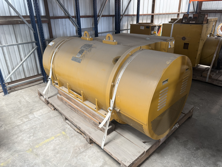 Used 2013 CAT AA24152000 Synchronous Alternators Texas US | Oil The Woodlands Group #1500714