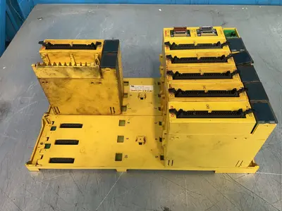 Used 2004 FANUC A03B0819C004 PLC Chassis Ohio US | HGR 24 #1345476