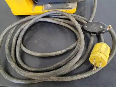 1/8 hp Single-Phase Punch & Die Grinder