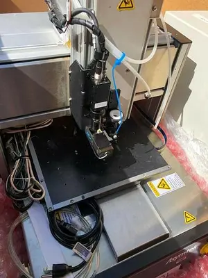 ASYMTEK FLUID DISPENSING SYSTEM