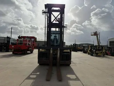 Used 2022 YALE GDP360EF Internal Combustion Forklifts: Pneumatic Tire Illinois US | Somerset Equipment Sales #1546180