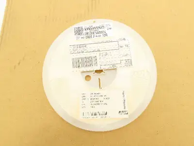 Yageo RC0805FR-0710RL Chip Resistor Tape And Reel 10 Ohms ± 1% 5000 Pieces