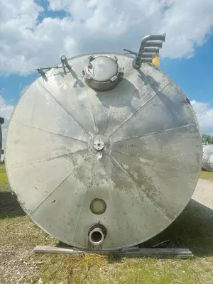 Used _UNKNOWN_ 10,000 Gallon Stainless Steel Tanks New Jersey US | Perry Equipment #123199