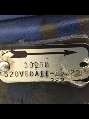 USED VICKERS 4520V60A11