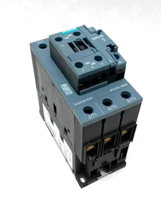 USED SIEMENS SIRIUS POWER CONTACTOR 3-POLE SCREW TERMS. 400V