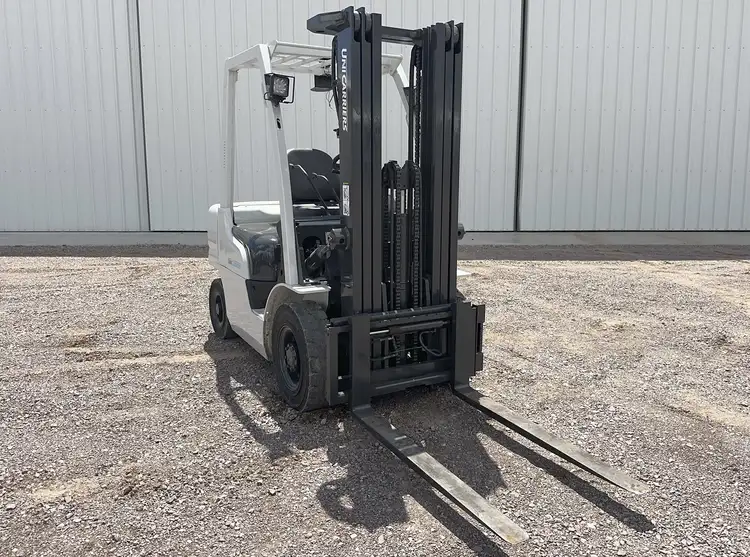 Used UNICARRIERS MY1F2A25V Internal Combustion Forklifts: Pneumatic Tire Texas US | FMI Trading #1288168