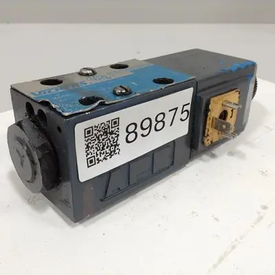 USED VICKERS DG4V-3-2AL-M-U-HL7-60