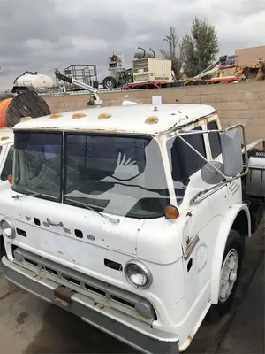 Used 1983 FORD C700 Cab Chassis trucks California US | Lillo Machinery #1458311
