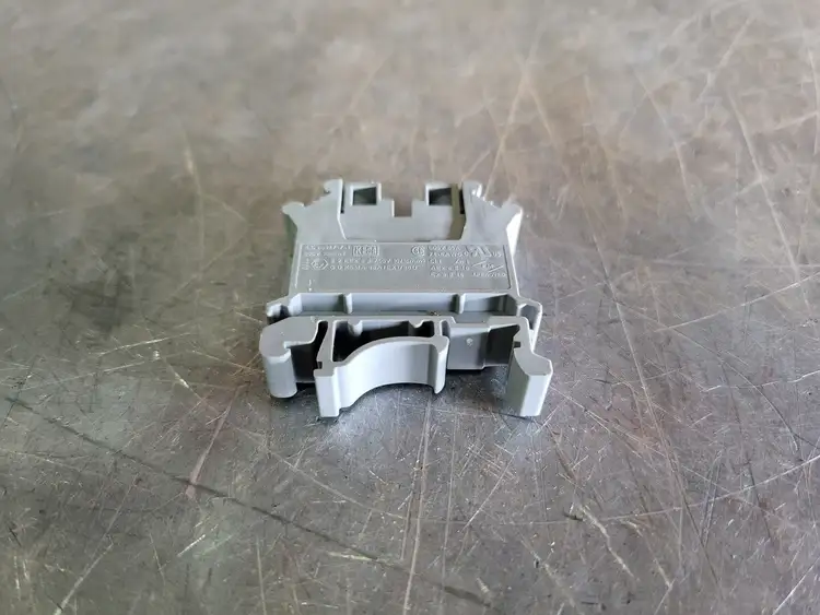 Used PHOENIX AUTOMATION 60947-7-1 Misc Electrical & Power Parts British Columbia CA | Lenmark #251526