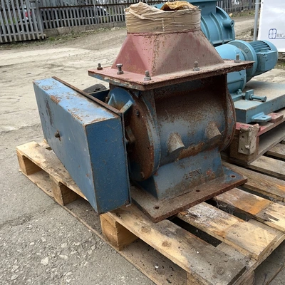 Rotary Valve M/S 250Mm Dia