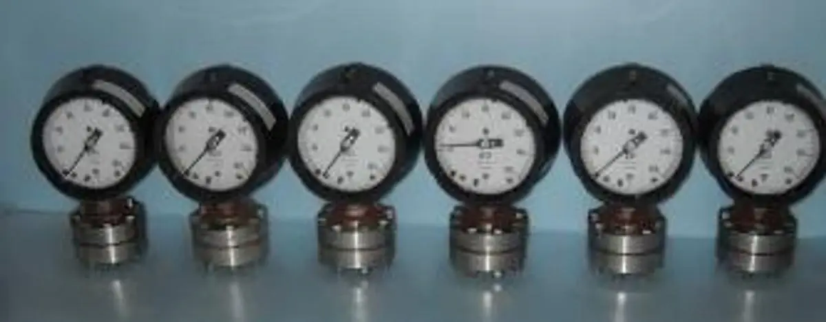 QTY. 6. AMETEK/ M+G DIVISION PSI GAUGE TYPE SB DIA...