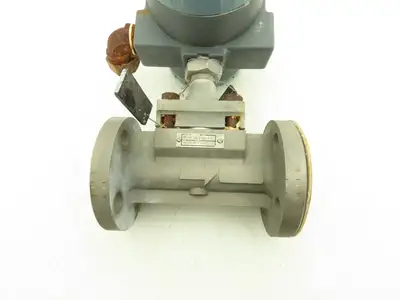 Foxboro F-D3QS1SFTJF Model 83 Vortex Flowmeter Digital Readout 12.5-42VDC 3/4"