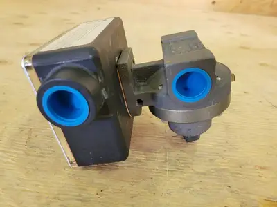 USED UNIVERSAL FLOW MONITORS AS50-90P-6-2NR-20D