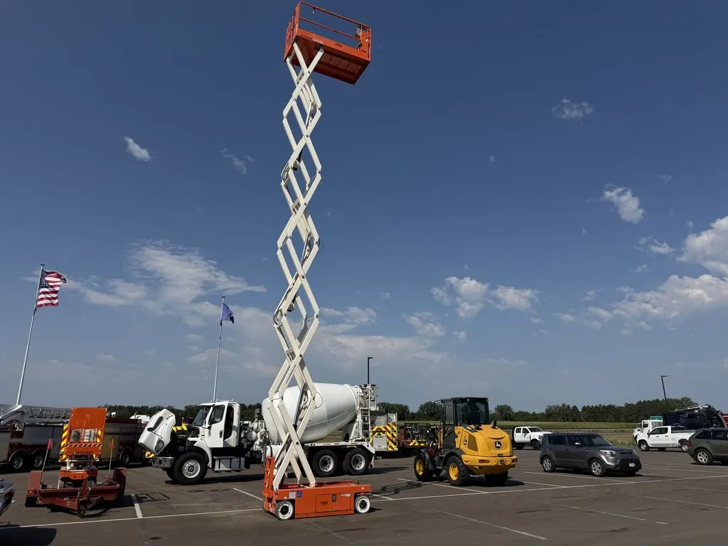 Used 2022 SNORKEL S4740E LIFT Scissor Lifters Minnesota US | Carco Truck & Equipment #1513956