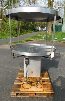 USED 48" ACCUMULATOR TABLE 48 INCH TABLE