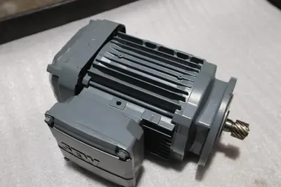 SEW-EuroDrive DRN71M4/FG/Z/RI Motor RPM 1730 0.50 HP - STOCK SGF69