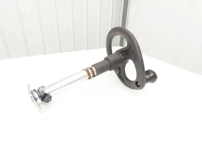 Linde Forklift  Steering Wheel & Column W/Horn Removed From E20C