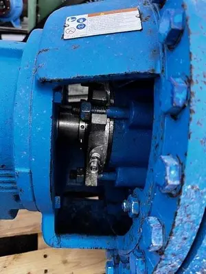 USED GOULDS PUMPS 3196 MTI