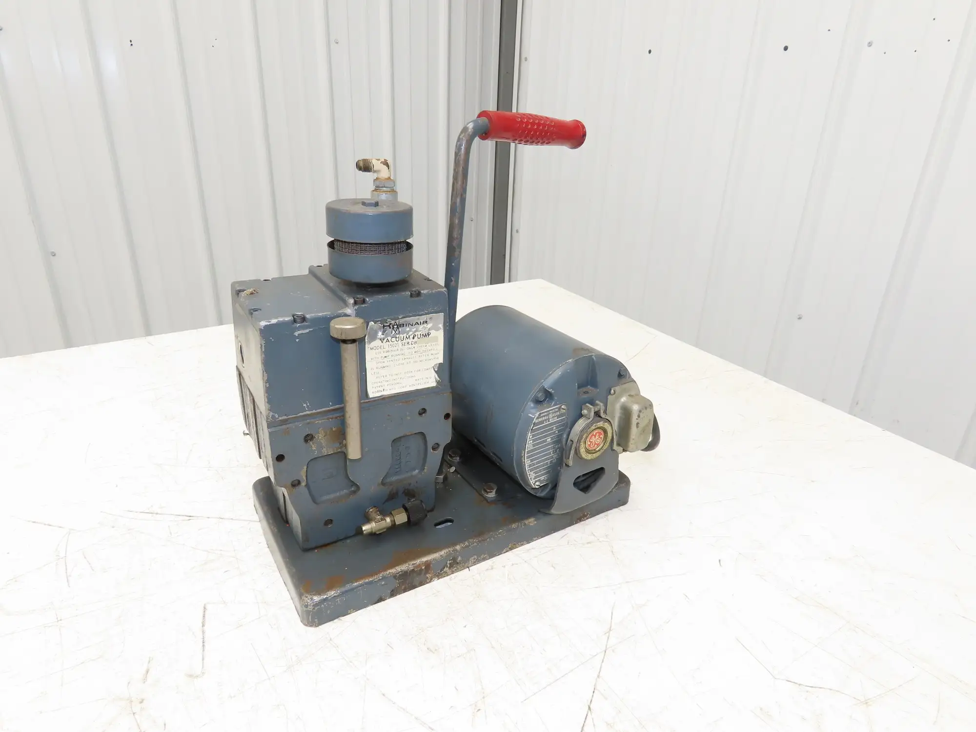 Robinair 15021 Vacuum Pump 1/3Hp 115V 1PH Belt Drive