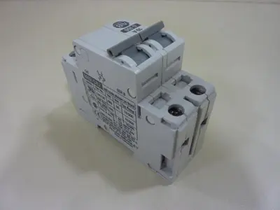 USED ALLEN BRADLEY 1492-CB2/G100 SER B