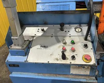 Used 1998 DOALL C-3300NC Horizontal Band Saws Ohio US | G-2000, Inc. #1063270