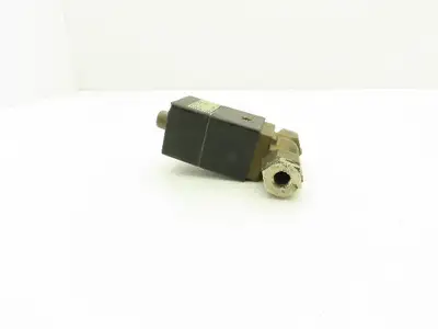 Burkert 131736N Pneumatically Operated Valve 2 Pos 2 Way 87psi 1/2" & 1/4" NPT
