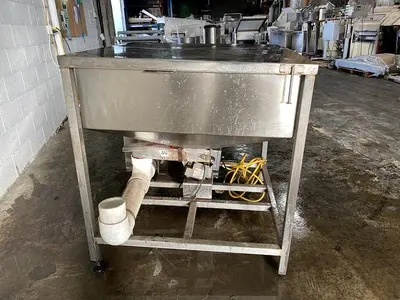 Vibratory Feed Hopper