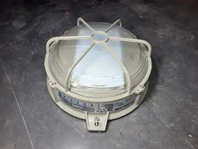 New | in-Stock KILLARK VML1X930G Lighting British Columbia CA | Lenmark #367569