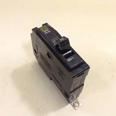 USED SQUARE D QOB120