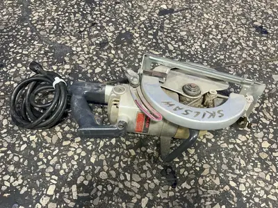 Used SKILSAW 825 Woodworking Saws Ohio US | HGR 24 #1457503