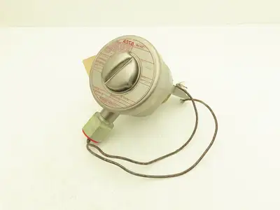 Asco Red Hat 206 381 3RF Pneumatic Brass Solenoid Valve 1/2"NPT 125VDC 150PSI