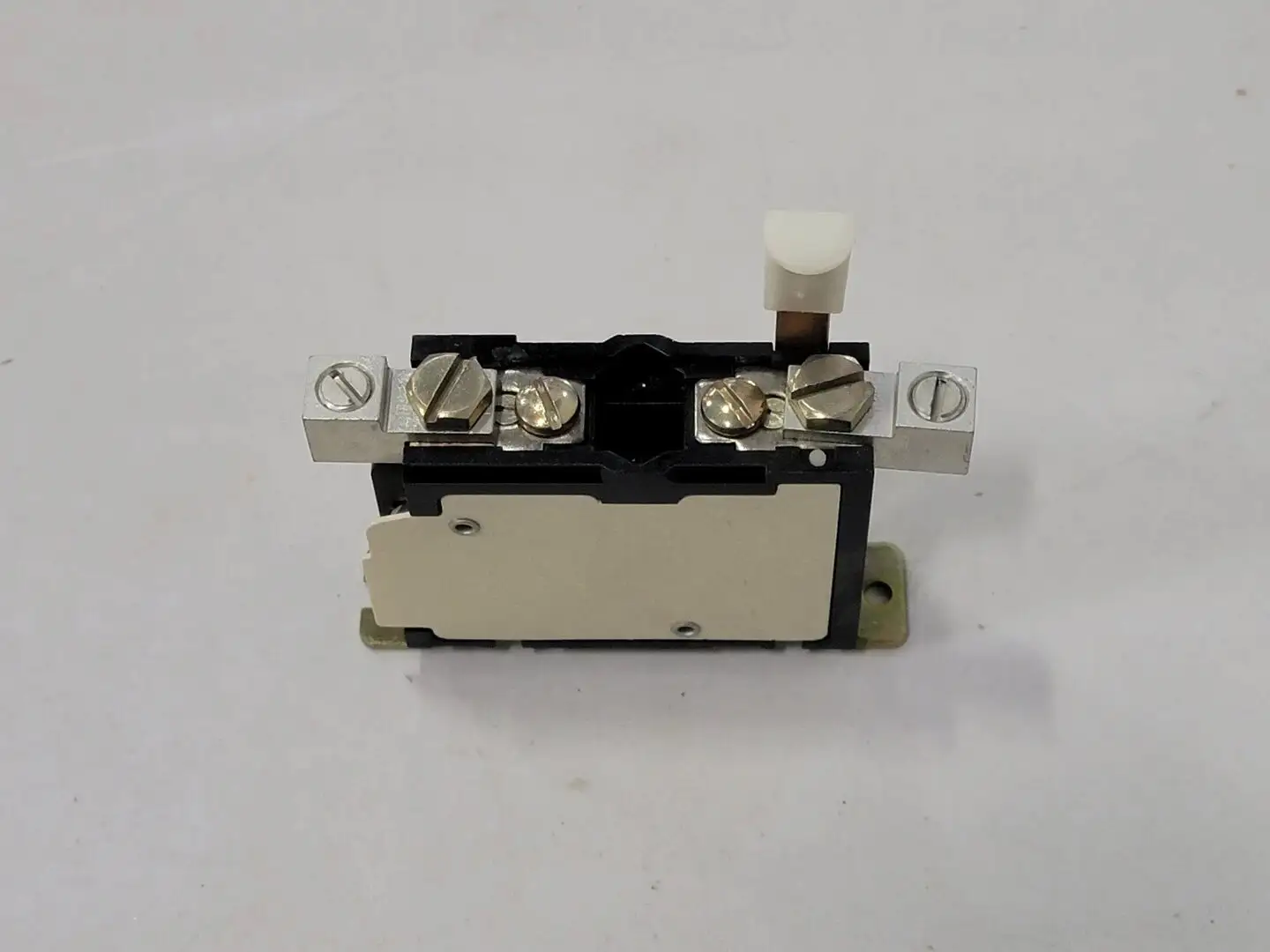 NEW ALLEN-BRADLEY 815-COV2